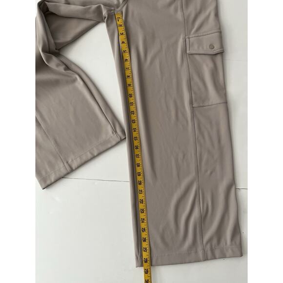 Athleta Venice Cargo Wide Leg Pant Women M Tan Oat Stretch High Waist Athleisure - Picture 6 of 12